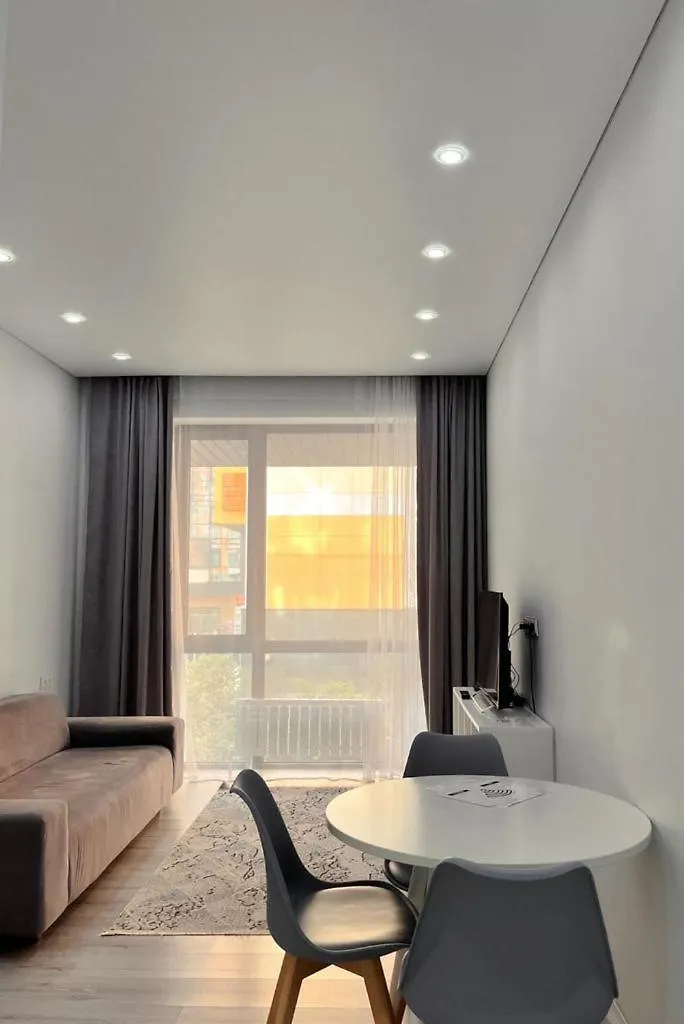 Apartment Уютная Евродвушка В Жк Forum Residence Almaty